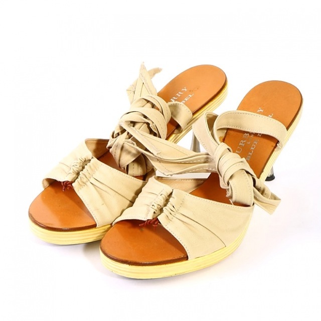 カジュアルサンダル