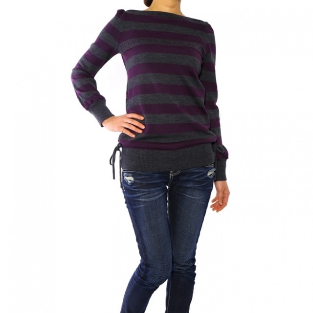 ボーダー柄セーター