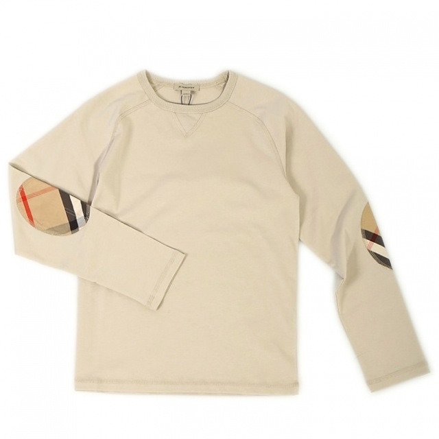 パッチ付きベージュカットソー