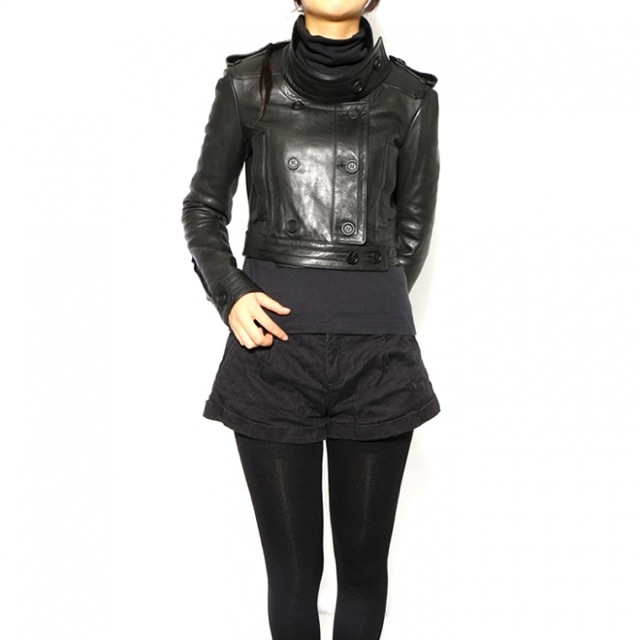 ショート丈レザージャケット